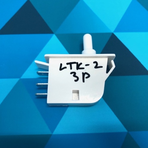 Кнопка для холодильника LTK-2 3P