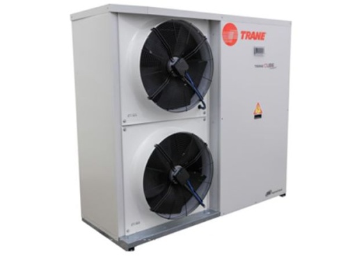 Чиллер малой производительности Trane CGB 050 со спиральным компрессором с воздушным охлаждением