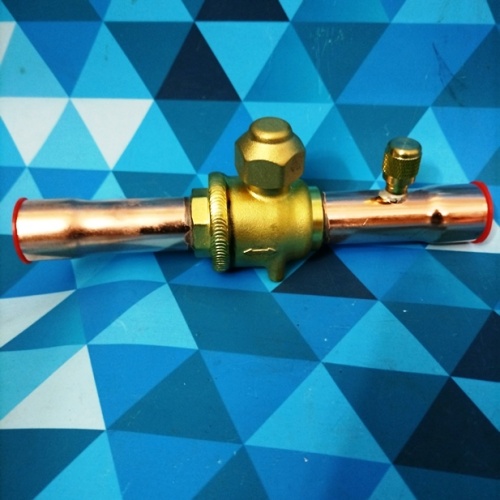 Вентиль шаровый BV 008 / HBC22V (7/8") пайка, со штуцером