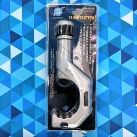 Труборез WK-670 (1/4"- 2-3/4", 6-70мм.)