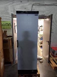 ШКАФ ХОЛОДИЛЬНЫЙ С ГЛУХОЙ ДВЕРЬЮ TEFCOLD SDU1375 ДЕМО G3588
