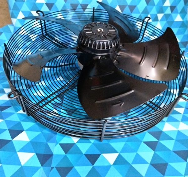 Вентилятор YWF 4E - 550S (220V) (всасывающий)