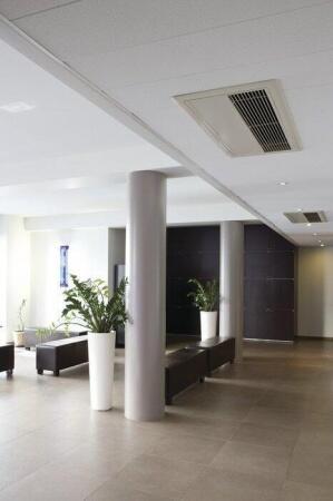 Кассетная VRF система Daikin FXKQ40MA