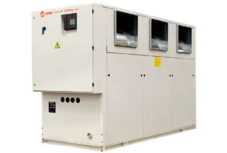 Чиллер большой производительности Trane CGCL500 со спиральным компрессором с воздушным охлаждением