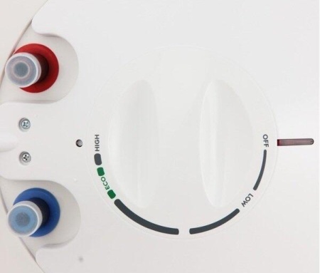 Электрический накопительный водонагреватель Electrolux EWH 100 Quantum Pro