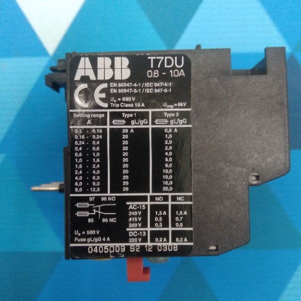 ABB Тепловое реле T7 DU 1.0 (0,6 ...1,0 A)  для контакторов типа B6, B7 (1SAZ111301R0005)