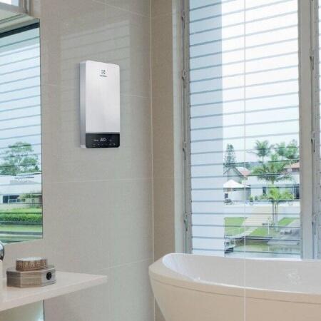Электрический проточный вода нагреватель 24 кВт Electrolux NPX 18-24 SENSOMATIC PRO