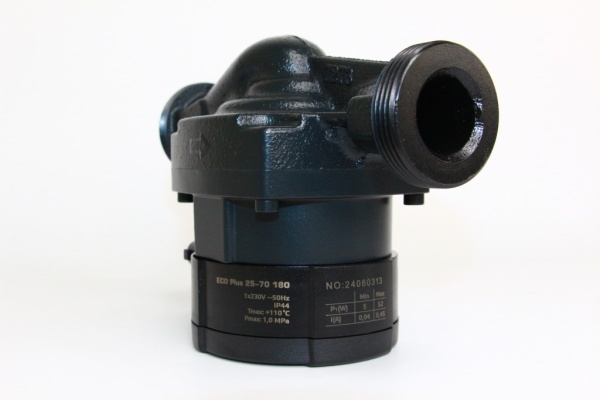 Циркуляционный насос ECO Plus 25-70 180 (с комплектом гаек)